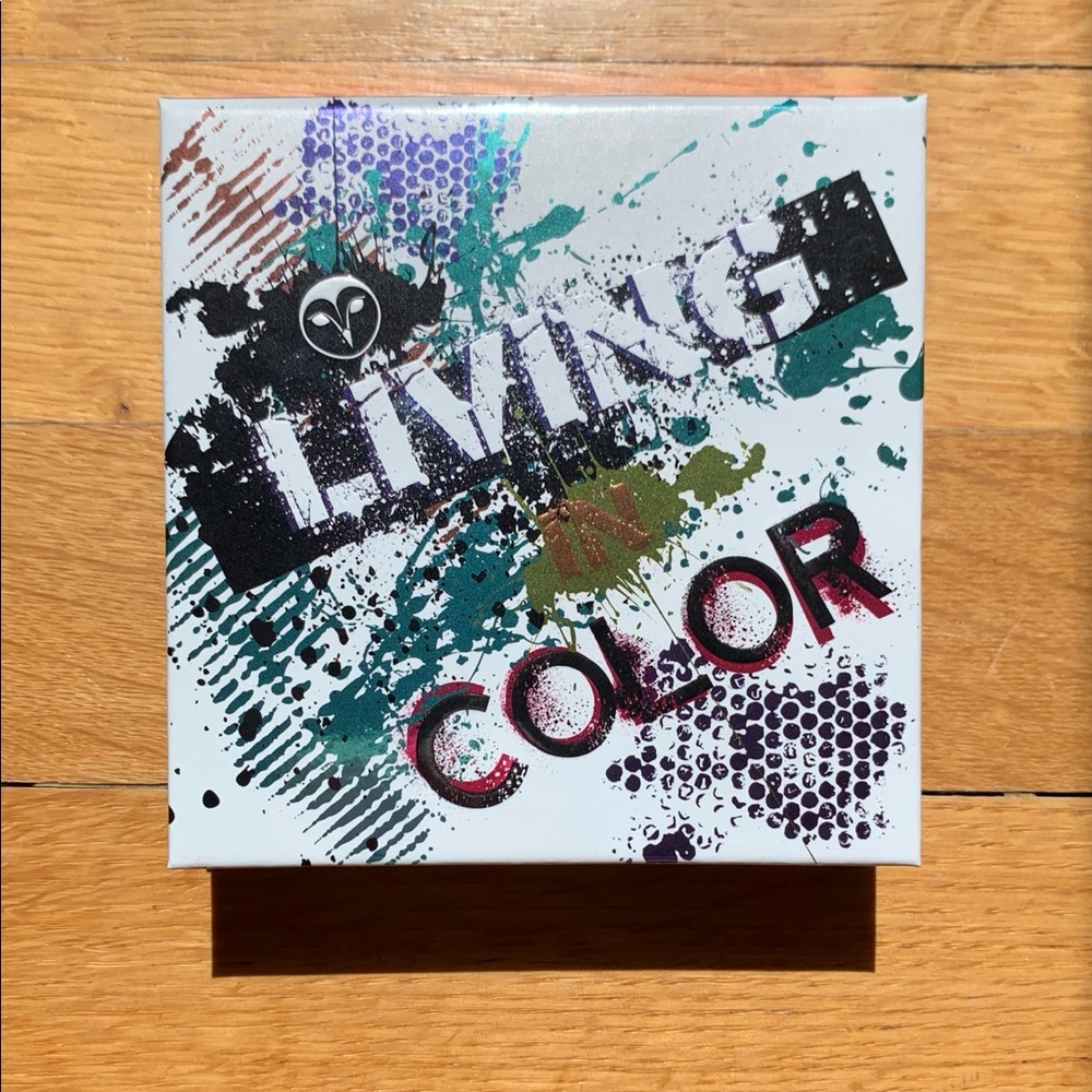 Living in Color Eyeshadow Palette by Hank & Henry
